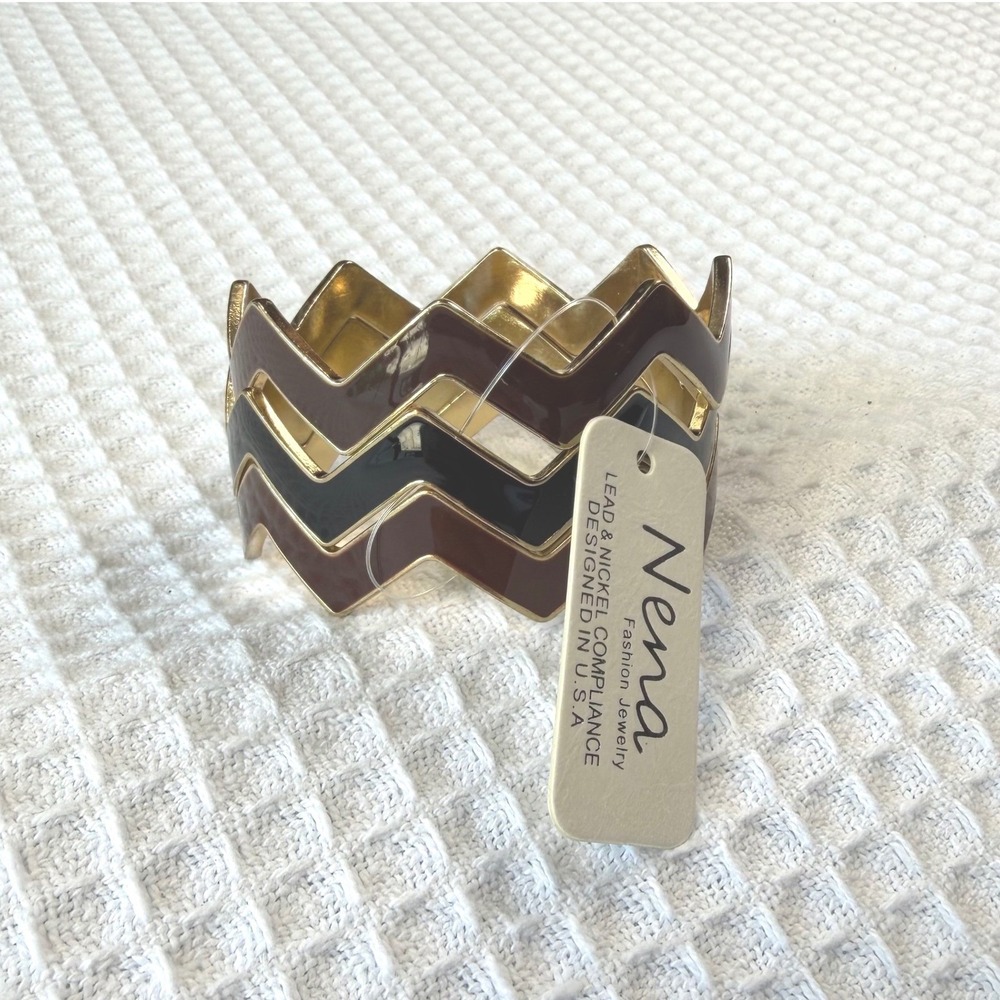 Nena Fashion Jewelry Chevron Zig Zag Enamel Bangle Bracelet Set Gold Tone 6pc